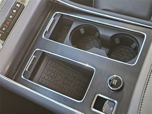 New 2026 Lincoln Aviator 2WD image 19