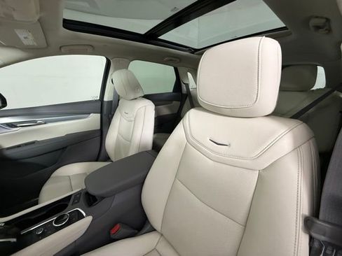 New 2025 Cadillac XT5 Premium Luxury w/ Technology Package image 5