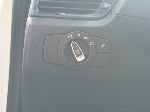 Used 2015 BMW X1 xDrive28i image 10