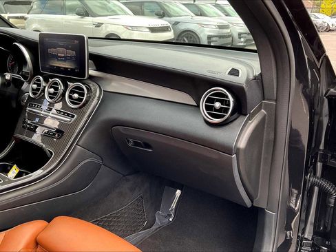 Used 2019 Mercedes-Benz GLC 43 AMG 4MATIC image 19