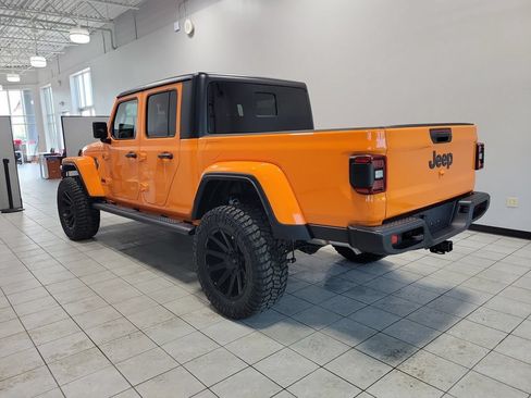 New 2025 Jeep Gladiator Sport AWD/4WD image 4