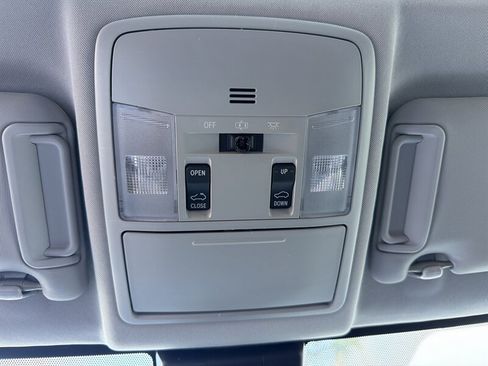 Used 2018 Toyota RAV4 XLE w/ All Weather Liner Package FWD image 24