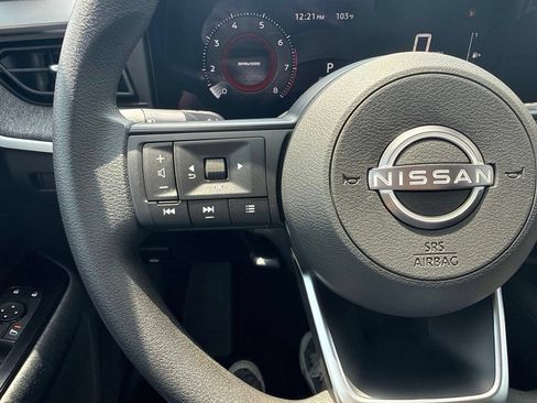 New 2026 Nissan Kicks SV w/ SV Premium Package AWD/4WD image 18