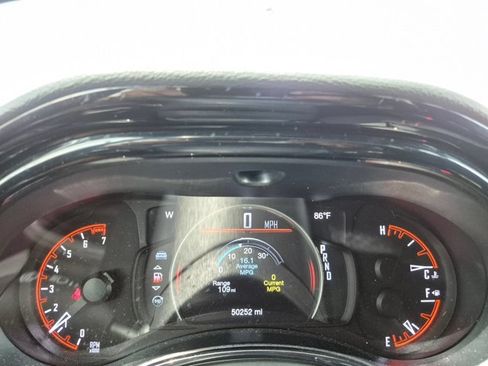 Used 2023 Dodge Durango GT AWD/4WD image 10