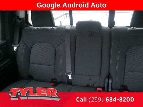 Used 2025 RAM 1500 Big Horn AWD/4WD image 39