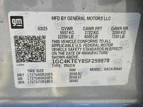 Used 2025 Chevrolet Silverado 3500 LT w/ Trail Boss Package AWD/4WD image 34