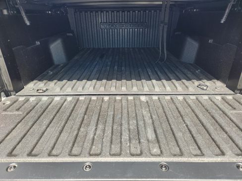 Used 2024 Toyota Tacoma SR AWD/4WD image 24