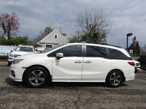 Used 2018 Honda Odyssey Touring image 4