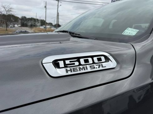 Used 2022 RAM 1500 Big Horn AWD/4WD image 13