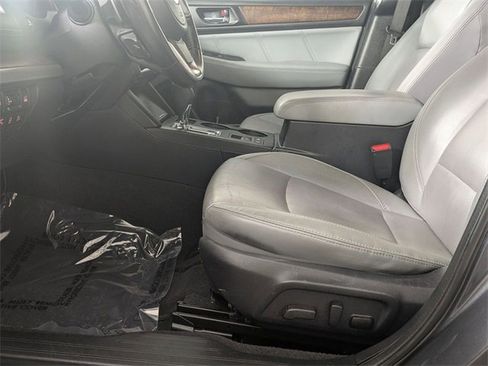 Used 2019 Subaru Outback 2.5i Limited image 10