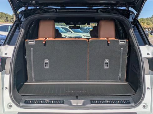 New 2026 INFINITI QX60 Autograph w/ Autograph Tech Package image 13