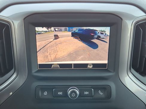 Used 2022 Chevrolet Silverado 1500 Custom image 20