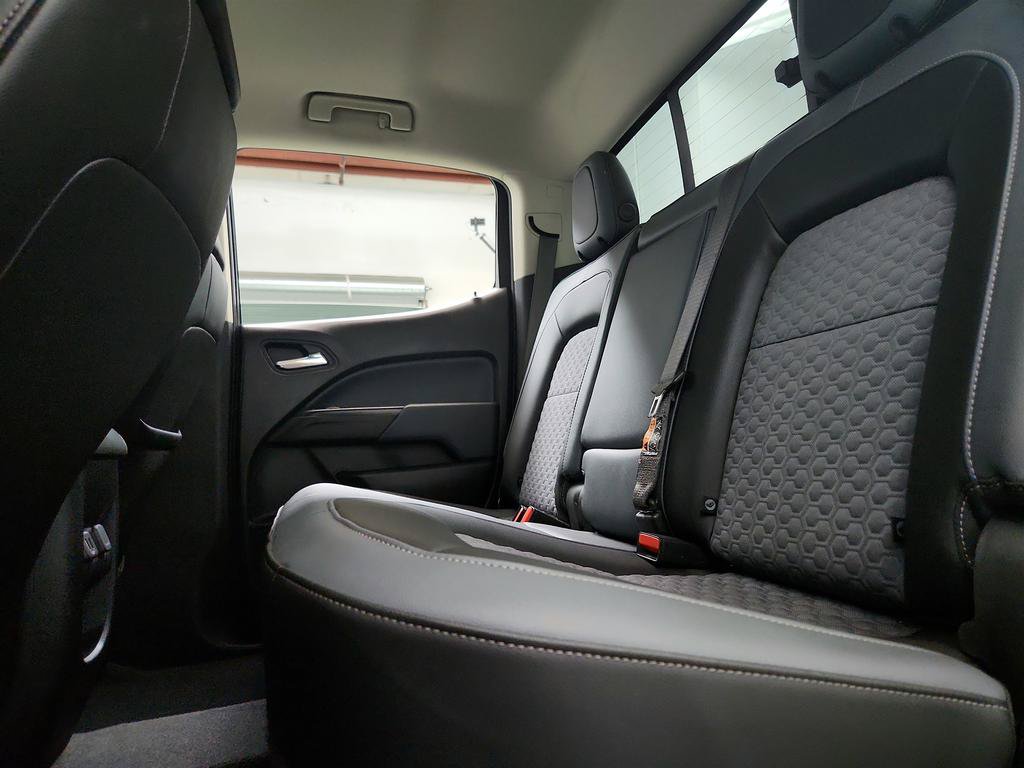 Used 2021 Chevrolet Colorado Z71 w/ Safety Package RWD image 21