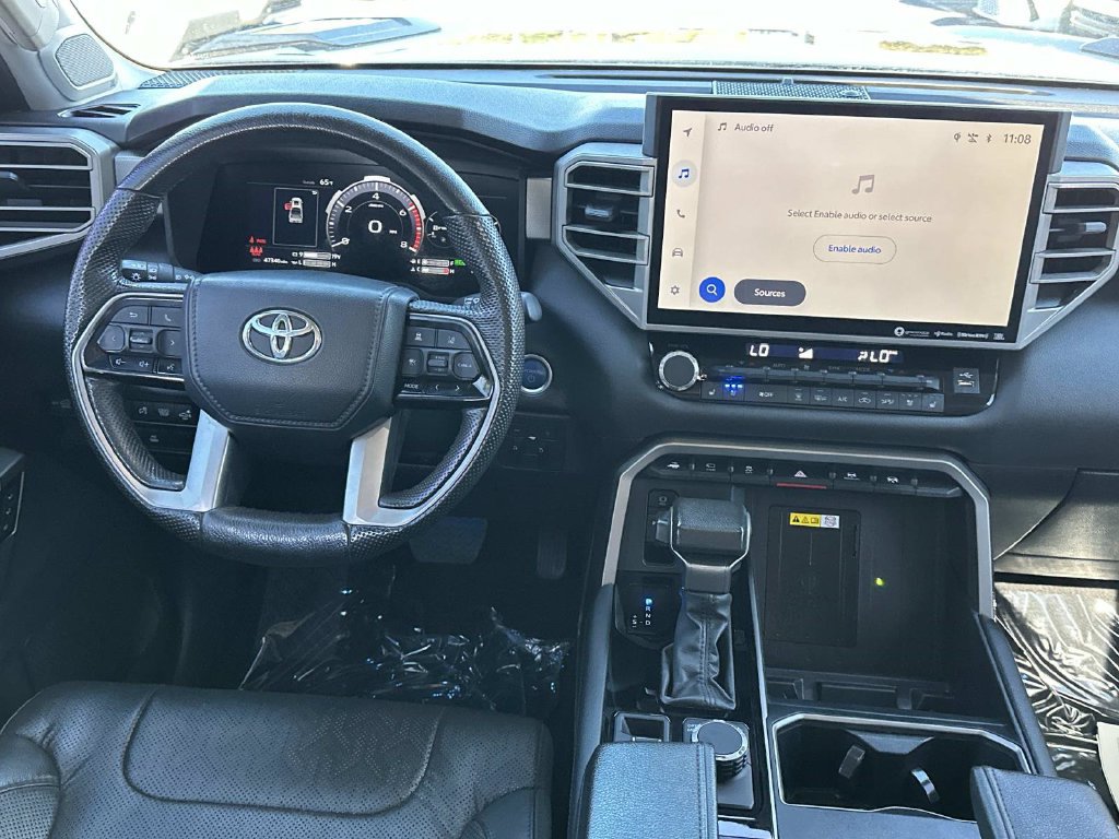 Used 2024 Toyota Tundra Limited AWD/4WD image 18
