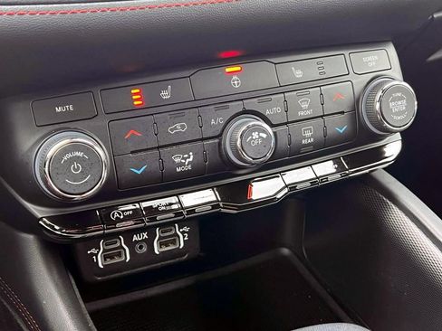 Certified 2023 Dodge Durango GT AWD/4WD image 32