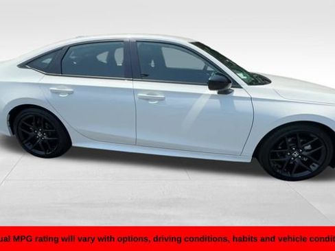 Used 2026 Honda Civic Sport image 7
