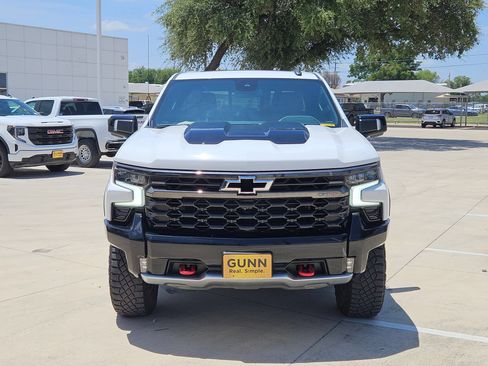 Certified 2022 Chevrolet Silverado 1500 ZR2 AWD/4WD image 8