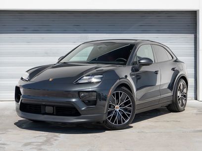 New 2026 Porsche Macan 4 Electric