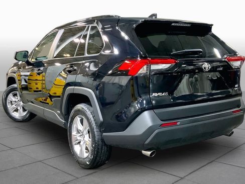 Certified 2025 Toyota RAV4 LE AWD/4WD image 12