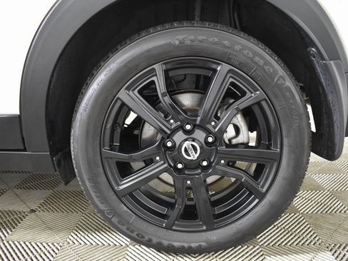 Certified 2021 Nissan Kicks SR w/ SR Premium Package image 41