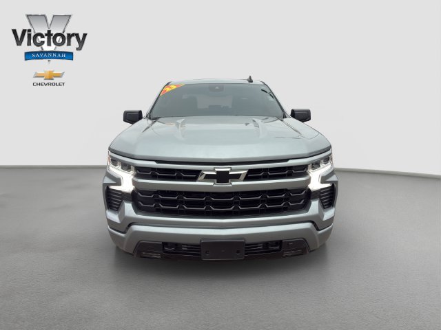Used 2023 Chevrolet Silverado 1500 RST AWD/4WD image 2