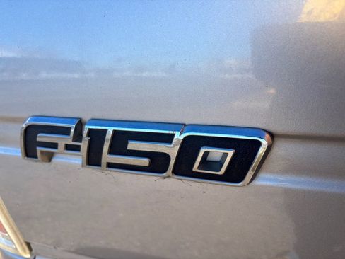 Used 2014 Ford F150 XLT w/ Trailer Tow Package image 11