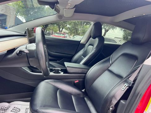 Used 2018 Tesla Model 3 Mid Range RWD image 12