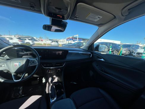 Used 2025 Buick Encore GX Preferred image 35