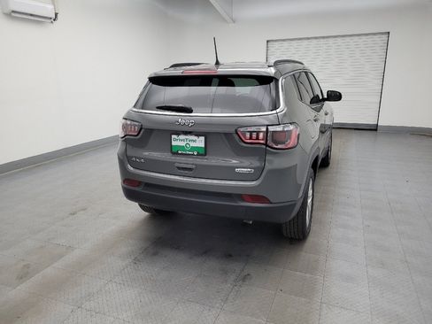 Used 2024 Jeep Compass Latitude image 7