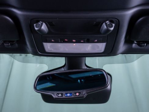 Used 2018 Buick Cascada Premium image 26