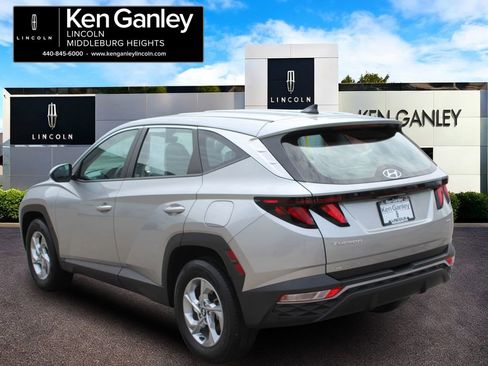 Used 2024 Hyundai Tucson SE AWD/4WD image 5