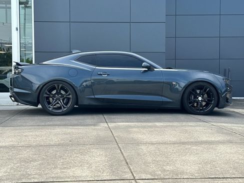 Used 2023 Chevrolet Camaro SS RWD image 2
