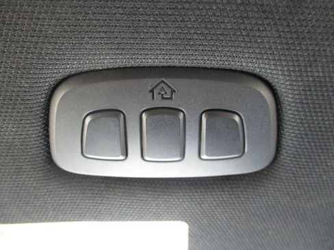 Used 2020 Ford F250 Platinum w/ FX4 Off-Road Package image 42