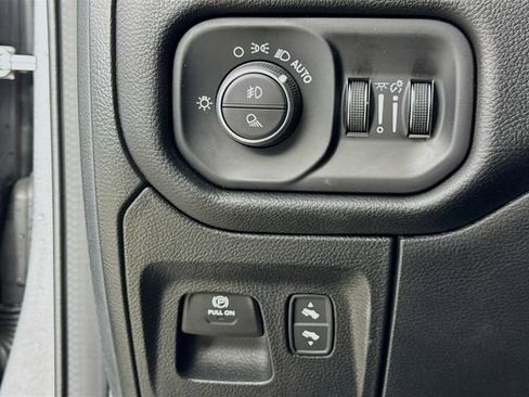 Used 2026 RAM 1500 Laramie w/ Night Edition AWD/4WD image 13