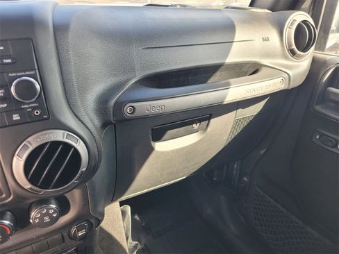 Used 2017 Jeep Wrangler Sport w/ Quick Order Package 24S image 24