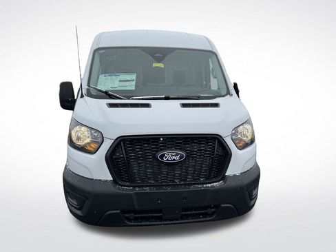 New 2026 Ford Transit 250 148 Medium Roof image 18
