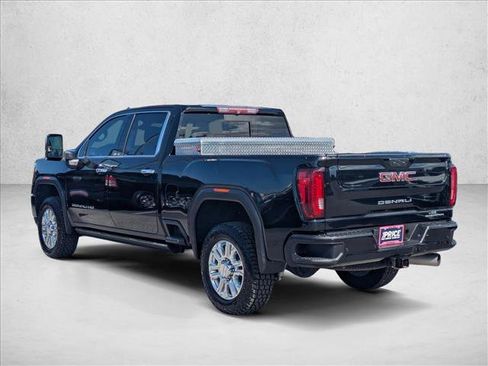 Used 2022 GMC Sierra 2500 Denali image 8