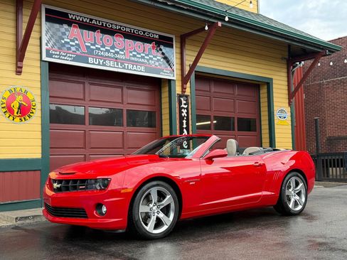 Used 2011 Chevrolet Camaro SS w/ RS Package RWD image 14