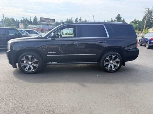 Used 2017 GMC Yukon Denali w/ Open Road Package AWD/4WD image 2