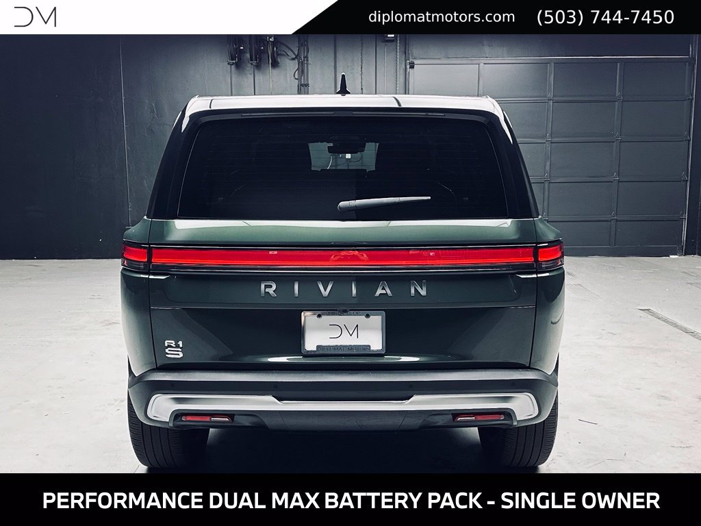Used 2025 Rivian R1S Adventure Dual AWD/4WD image 5