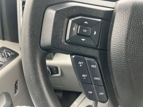 Used 2016 Ford F150 XLT w/ Trailer Tow Package image 22