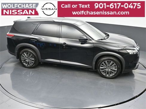 Used 2024 Nissan Pathfinder SL w/ SL Premium Package image 33