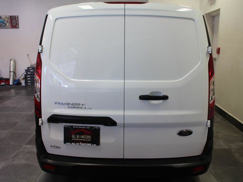 Used 2022 Ford Transit Connect XL image 5