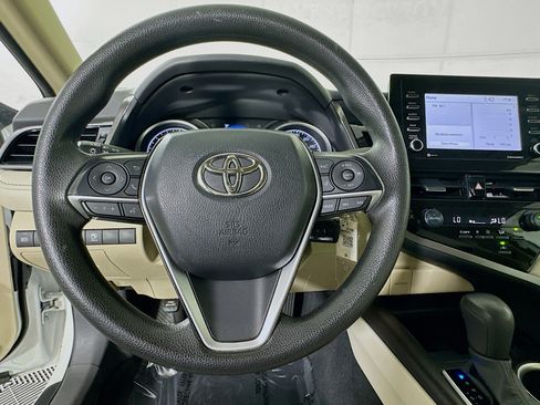 Used 2023 Toyota Camry LE image 15