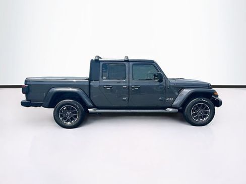 Used 2022 Jeep Gladiator Overland w/ LED Lighting Group AWD/4WD image 11