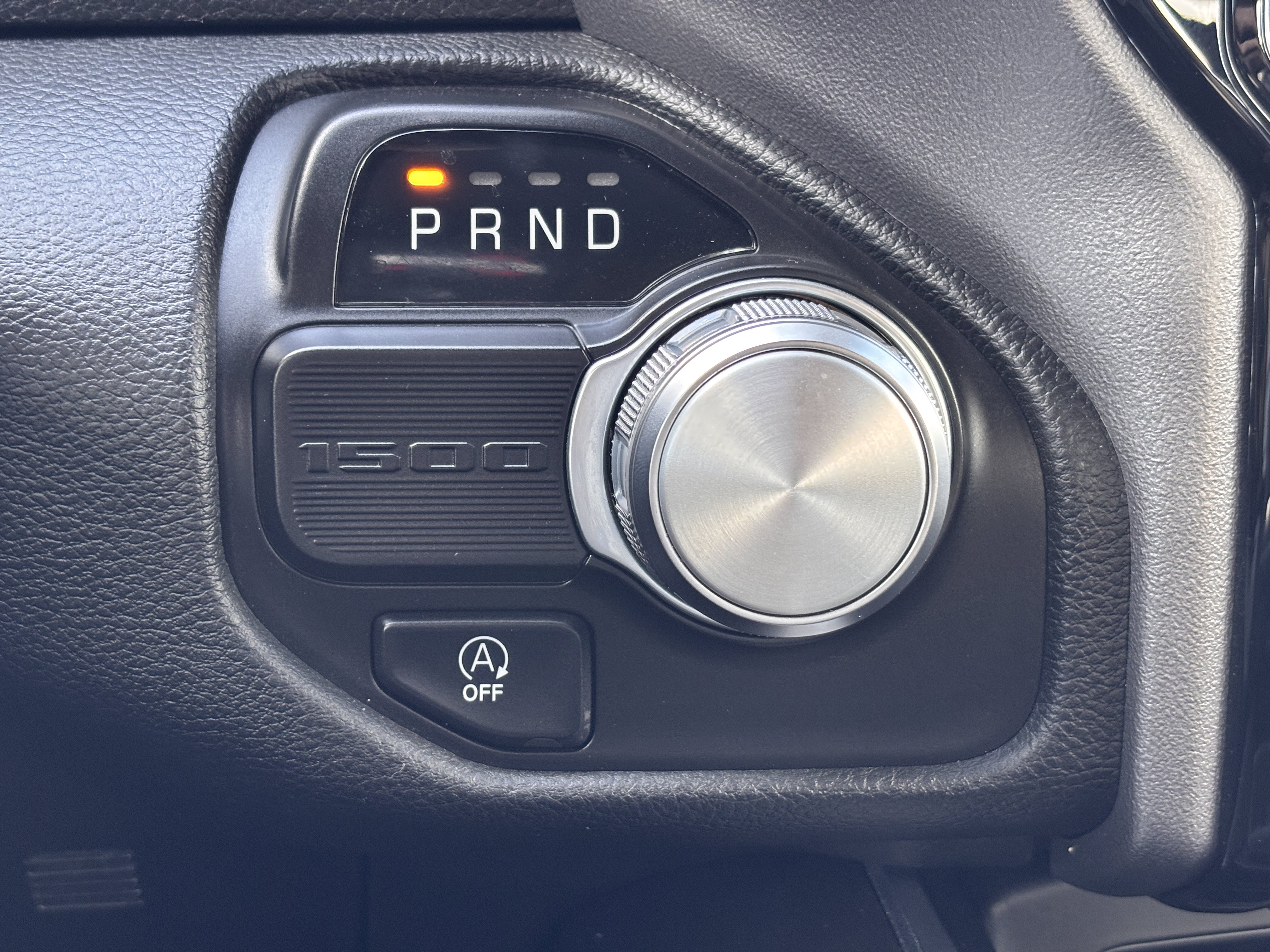 Used 2023 RAM 1500 Laramie RWD image 30