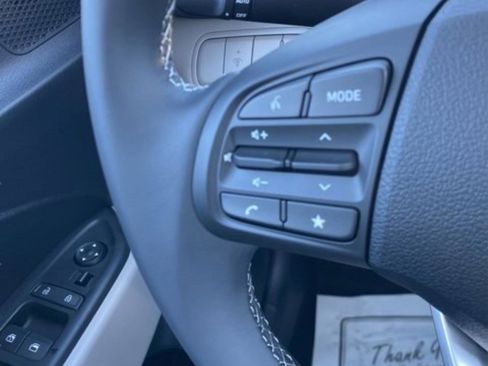 New 2026 Hyundai Venue SEL image 17