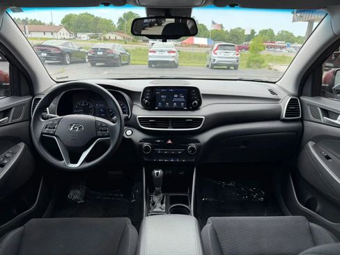 Used 2019 Hyundai Tucson Value FWD image 34