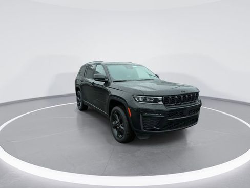 New 2026 Jeep Grand Cherokee L Limited image 2