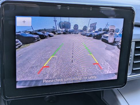 Certified 2022 Ford Explorer XLT w/ Equipment Group 202A image 27